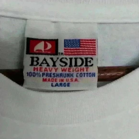Bayside USA White T-Shirt - Picture 3 of 3